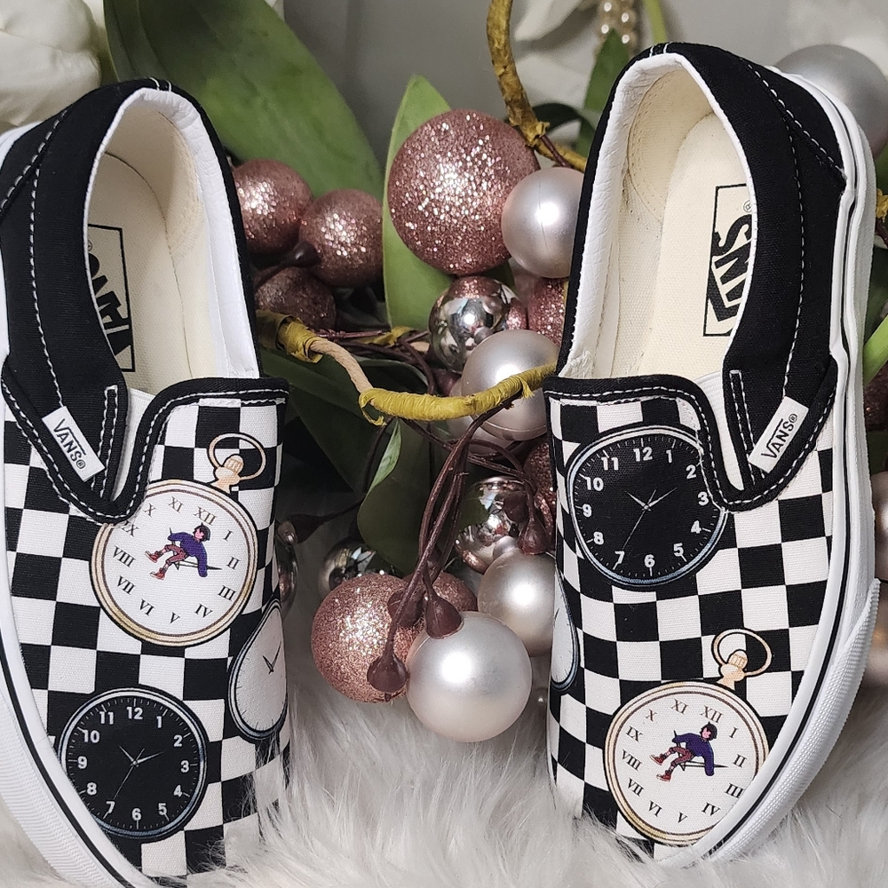 NEW Karl Jacobs x Vans Slip-On Skate women Shoe Time Traveler Tales Graphics New